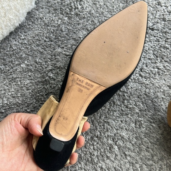 The row shoes - Picture 4 of 5